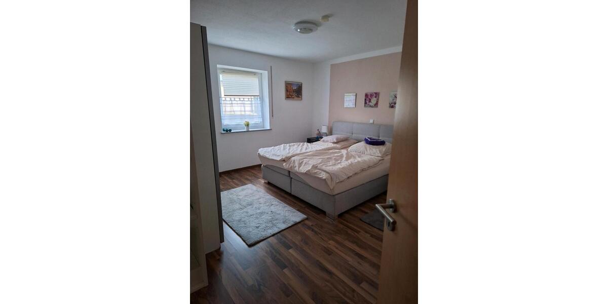Erdgeschoßwohnung Königsmoos - 3 Zimmer, 90 m&sup2;, 1.000&euro; | Angebot:27622502