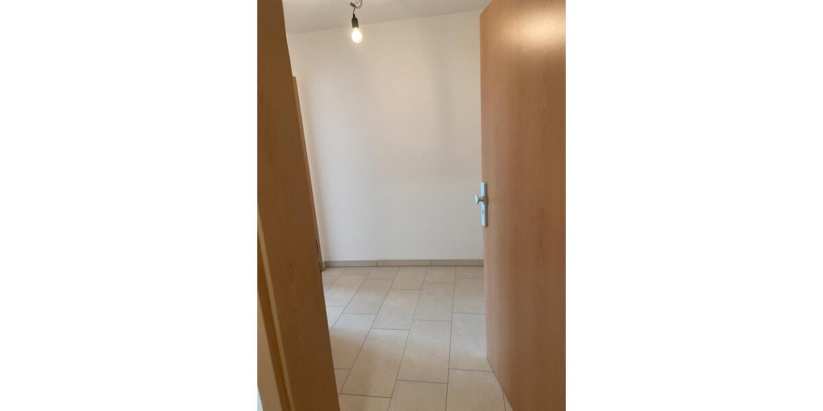 Dachgeschoßwohnung Wolnzach - 1 Zimmer, 40 m&sup2;, 630&euro; | Angebot:26429671