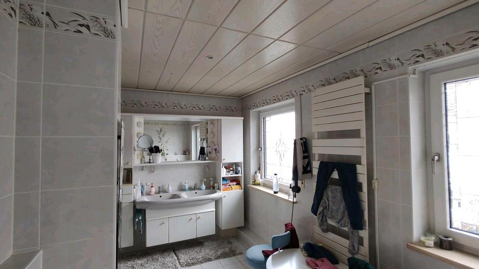 Reihenhaus Ingolstadt Nordost - 7 Zimmer, 210 m&sup2;, 650.000&euro; | Angebot:26042395