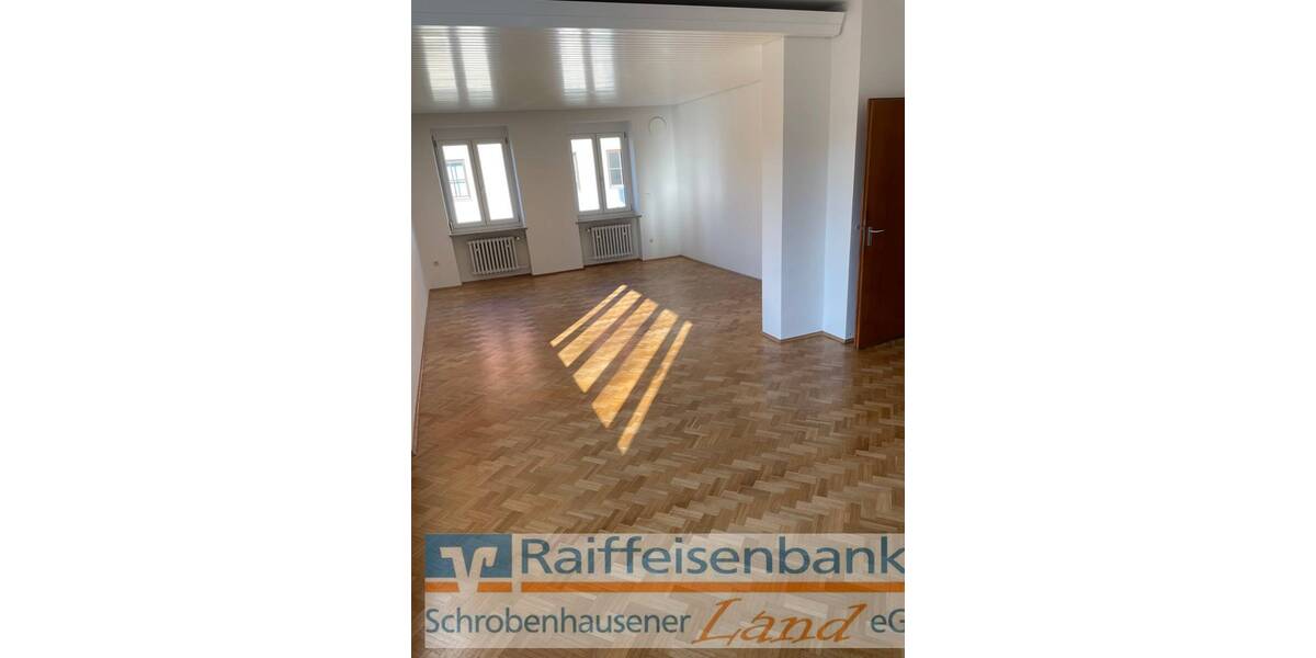 Etagenwohnung Schrobenhausen - 3 Zimmer, 115 m&sup2;, 1.230&euro; | Angebot:26439172