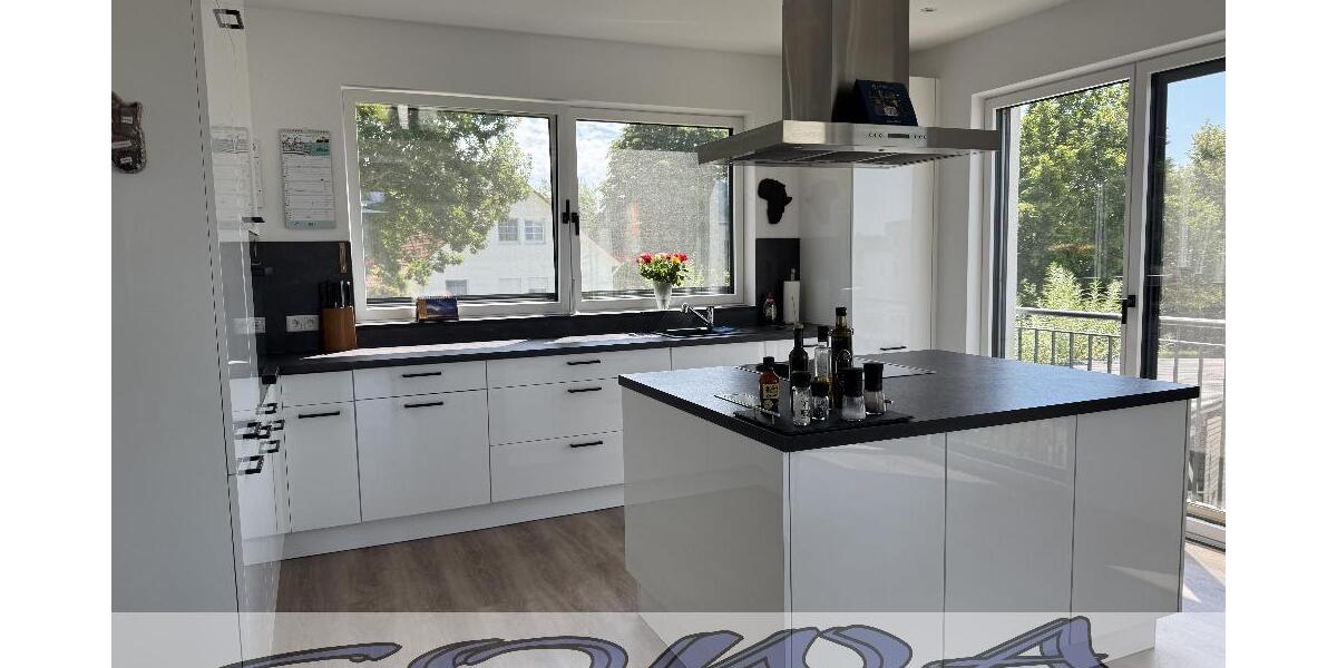 Traumwohnung sucht neue Mieter - 3 Zimmer, offener Wohnbereich, Balkon, hochwertige Einbauküche - Oberhausen - Ein Objekt von Ihrem Immobilienpartner SOWA Immobilien und Finanzen - 3- Oberhausen | Angebot:27225058