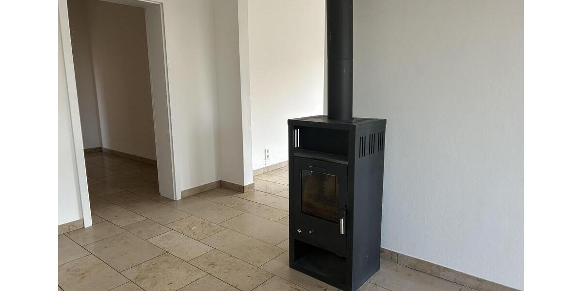 Erdgeschoßwohnung Karlshuld - 4 Zimmer, 134 m&sup2;, 1.400&euro; | Angebot:25145330