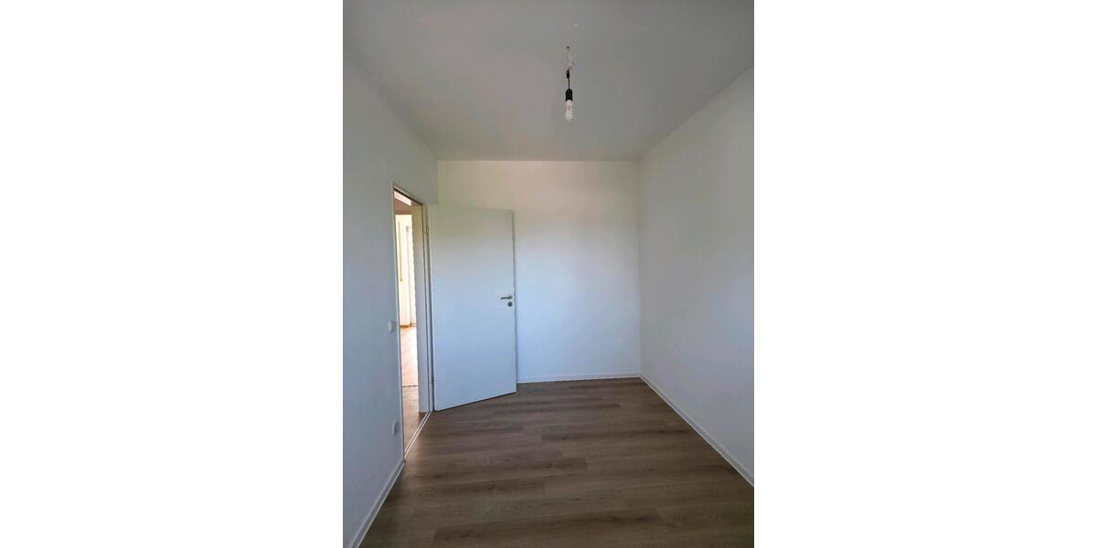 Etagenwohnung Ingolstadt Münchener Straße - 3 Zimmer, 79 m&sup2;, 250.000&euro; | Angebot:27221366