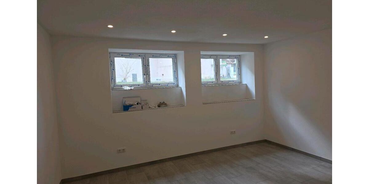 Erdgeschoßwohnung Mainburg - 1 Zimmer, 75 m&sup2;, 900&euro; | Angebot:25893535