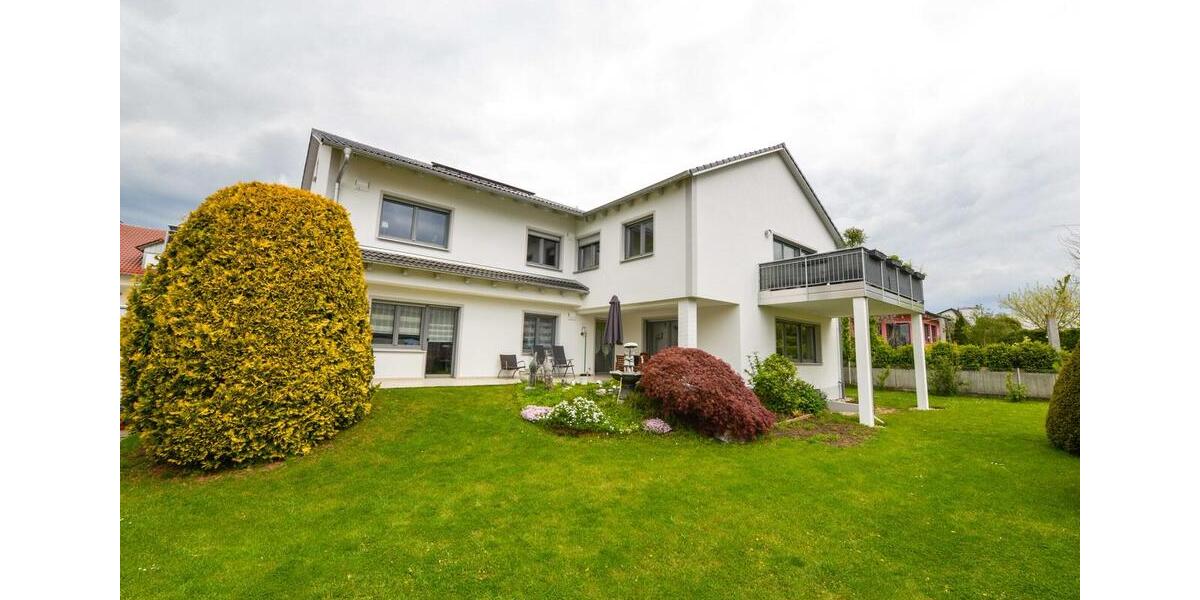 Erdgeschoßwohnung Ingolstadt Südost - 5 Zimmer, 165 m&sup2;, 1.450&euro; | Angebot:26034254