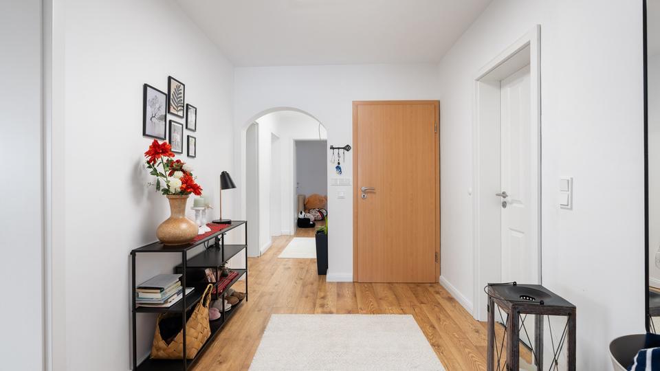 Erdgeschoßwohnung Großmehring - 4 Zimmer, 109 m&sup2;, 435.000&euro; | Angebot:25168488
