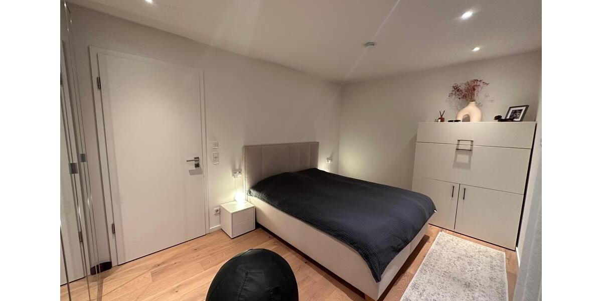 Erdgeschoßwohnung Ingolstadt - 2 Zimmer, 77 m&sup2;, 1.175&euro; | Angebot:26058101