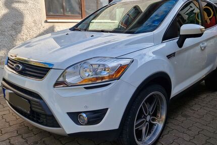 Ford Kuga 224.000 km 4.600 &euro; Pfaffenhofen 85276