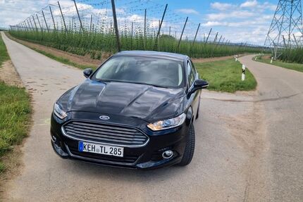 Ford Mondeo 150.000 km 7.700 &euro; Neustadt an der Donau 93333
