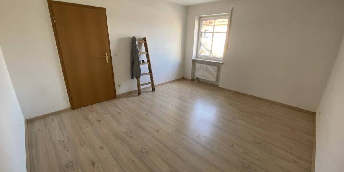 Etagenwohnung Schrobenhausen - 2 Zimmer, 53 m&sup2;, 146.000&euro; | Angebot:25971352