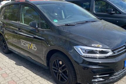 VW Touran 11.999 km 35.499 &euro; Eichstätt 85072