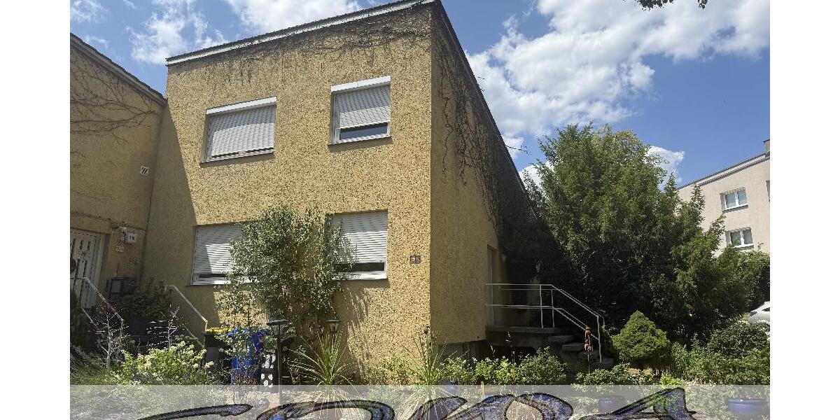 Einzugsbereit! Schickes Haus mit Garage und Garten in Neuburg - Ein Objekt von Ihrem Immobilienpartner SOWA Immobilien und Finanzen - Burg Neuburg an der Donau | Angebot:26145389