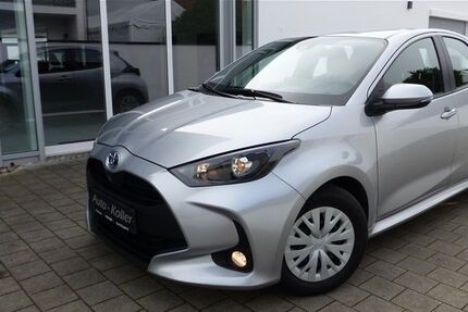 Toyota Yaris 88.910 km 17.800 &euro; Bad Gögging 93333