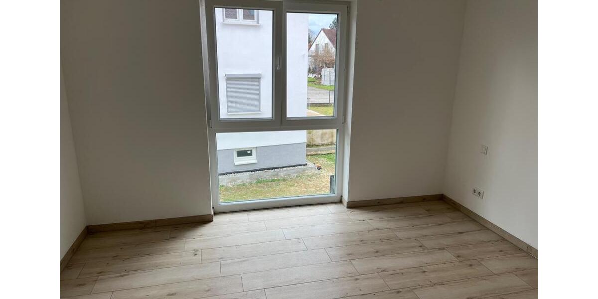 Etagenwohnung Schrobenhausen - 3 Zimmer, 83 m&sup2;, 997&euro; | Angebot:25146441