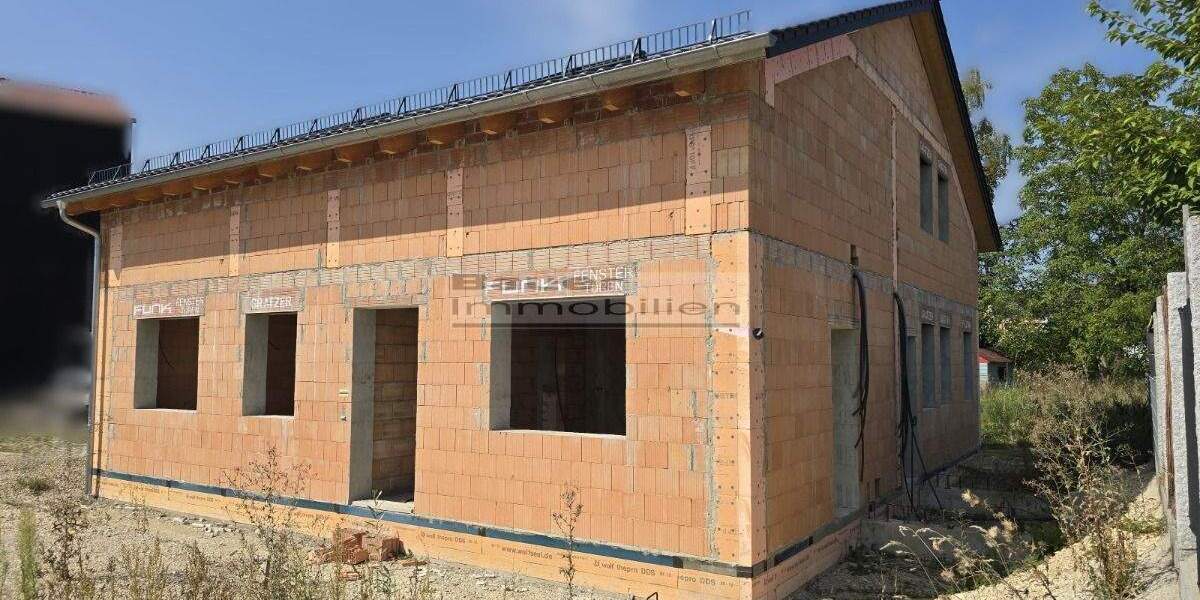 Mehrfamilienhaus, Wohnhaus Gaimersheim - 8 Zimmer, 186 m&sup2;, 510.000&euro; | Angebot:25728979