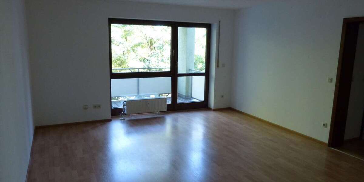 Etagenwohnung Ingolstadt Brückenkopf - 2 Zimmer, 61 m&sup2;, 700&euro; | Angebot:27252316