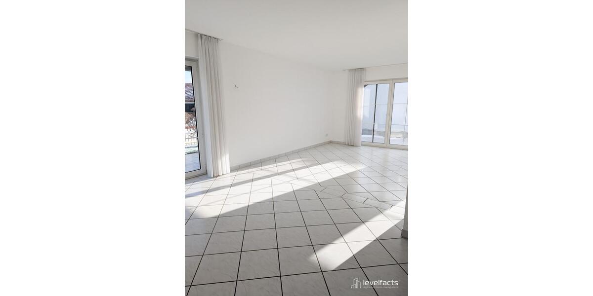 Doppelhaushälfte Baar-Ebenhausen Ebenhausen - 4.5 Zimmer, 135 m&sup2;, 1.755&euro; | Angebot:25380739