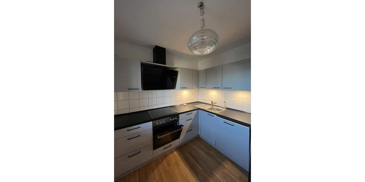 Etagenwohnung Ingolstadt Sonnenbrücke - 6 Zimmer, 164 m&sup2;, 370.000&euro; | Angebot:25820524