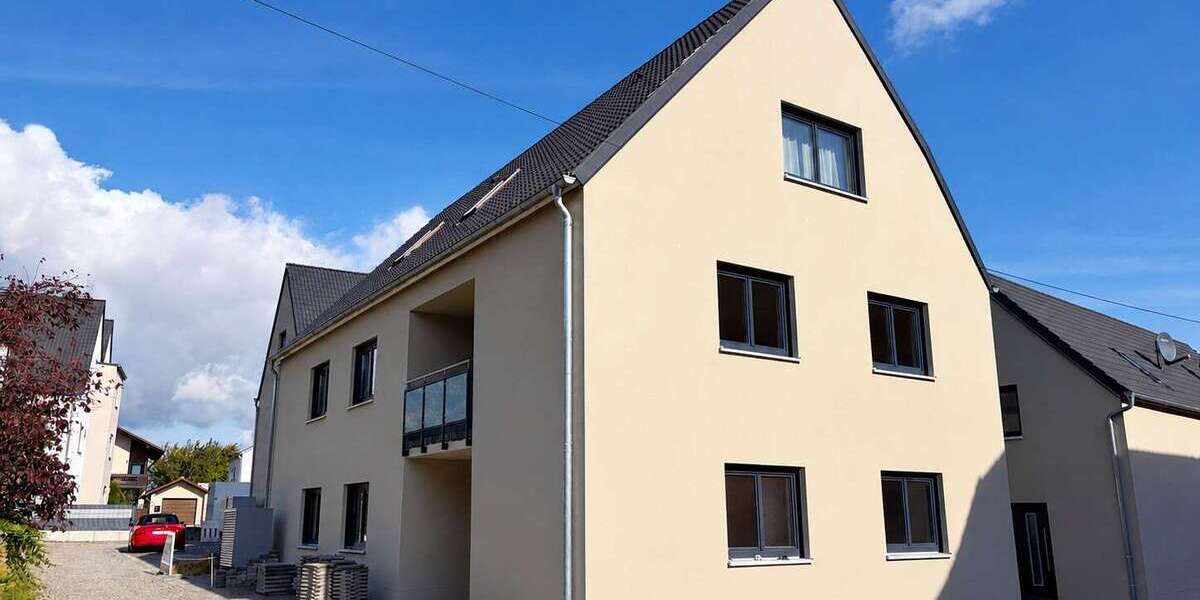 Etagenwohnung Pförring Forchheim - 4 Zimmer, 102 m&sup2;, 1.090&euro; | Angebot:27655638