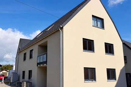 Wohnung Pförring Forchheim - 4 Zimmer, 102 m&sup2;, 1.090&euro; | Angebot:27655638