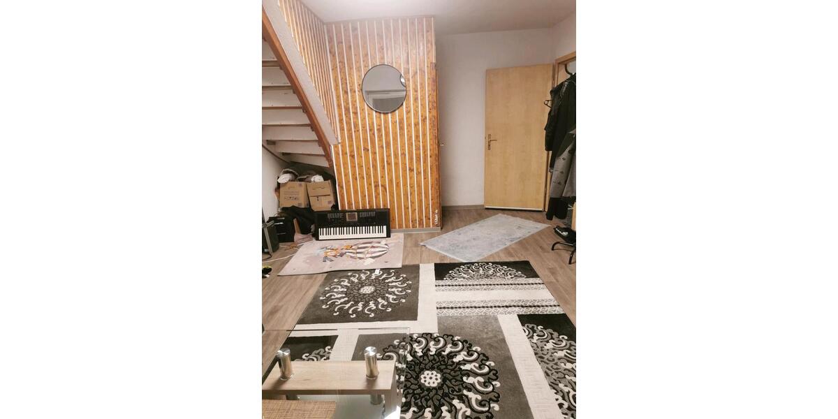 Etagenwohnung Mainburg - 3 Zimmer, 100 m&sup2;, 1.100&euro; | Angebot:25959665