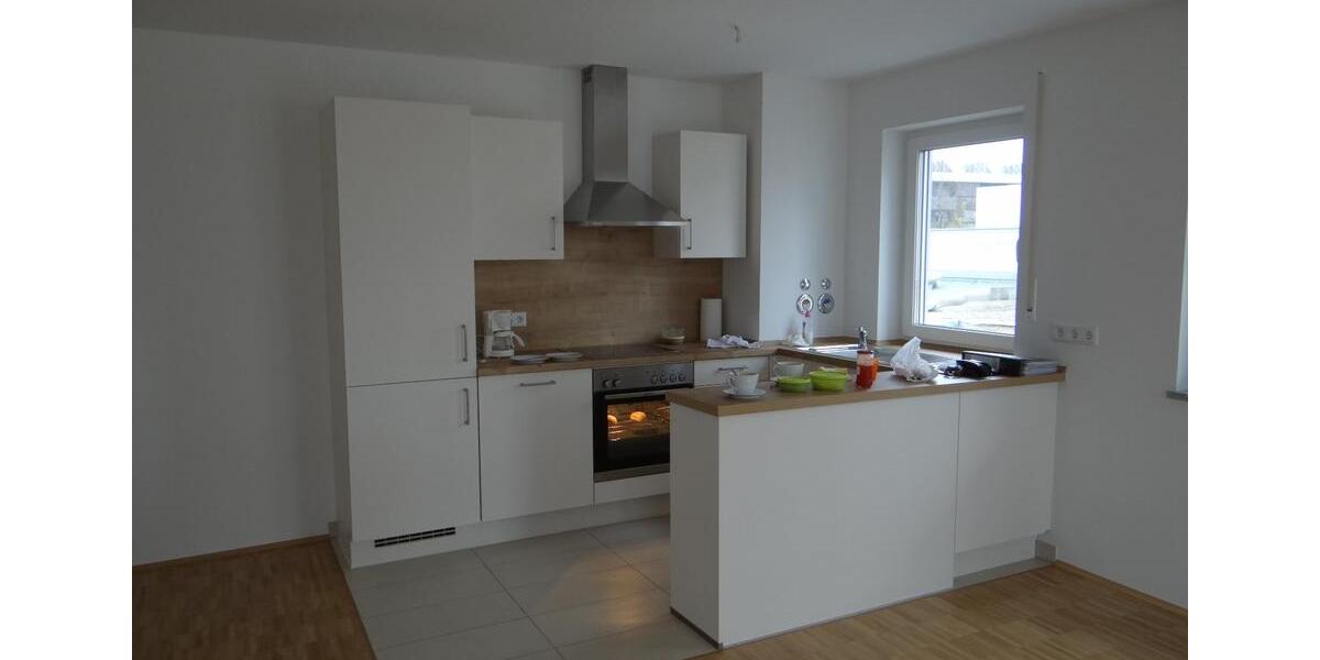 Erdgeschoßwohnung Ingolstadt - 3 Zimmer, 82 m&sup2;, 1.299&euro; | Angebot:26090280