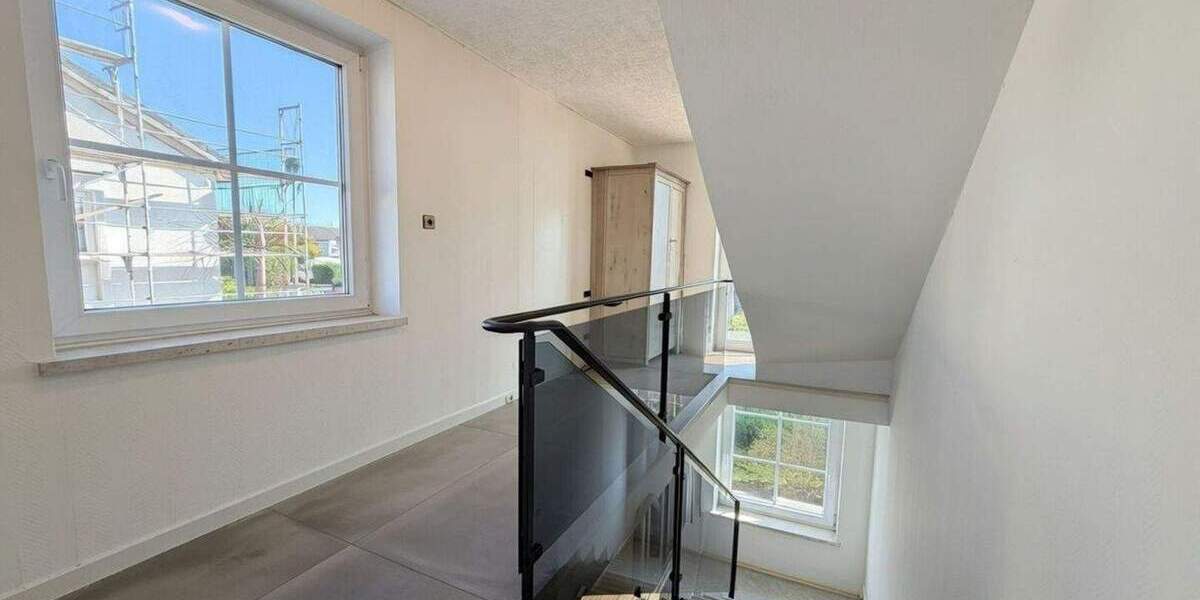 Einfamilienhaus Neuburg an der Donau Neuburg - 5 Zimmer, 198 m&sup2;, 749.900&euro; | Angebot:25652105