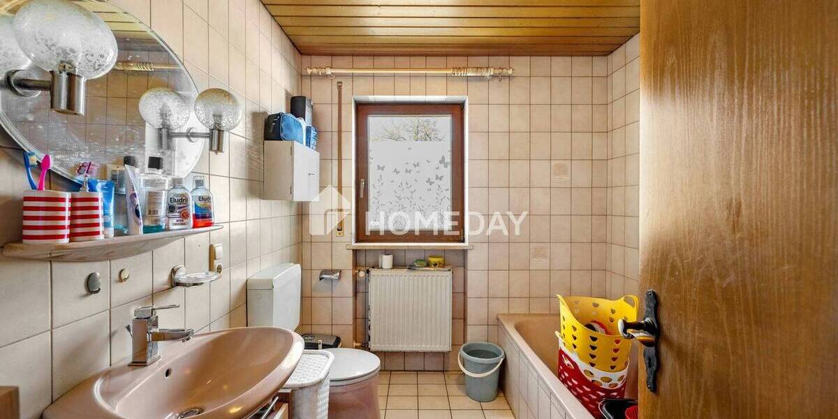Mehrfamilienhaus, Wohnhaus Mainburg Aufhausen - 9 Zimmer, 198 m&sup2;, 535.000&euro; | Angebot:26584389