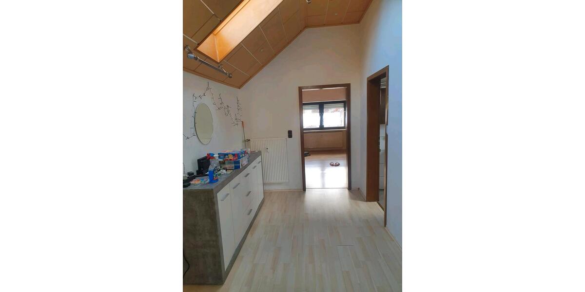 Etagenwohnung Münchsmünster - 2 Zimmer, 84 m&sup2;, 730&euro; | Angebot:25084710