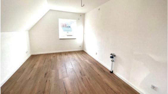 Etagenwohnung Manching - 5 Zimmer, 88 m&sup2;, 800&euro; | Angebot:26145843
