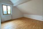 Dachgeschoßwohnung Ingolstadt - 3 Zimmer, 77 m&sup2;, 960&euro; | Angebot:26265596