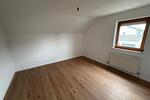 Dachgeschoßwohnung Adelschlag - 4 Zimmer, 118 m&sup2;, 1.400&euro; | Angebot:25173867