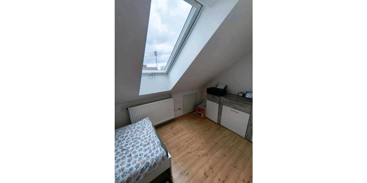 Dachgeschoßwohnung Königsmoos - 2 Zimmer, 65 m&sup2;, 780&euro; | Angebot:26029628
