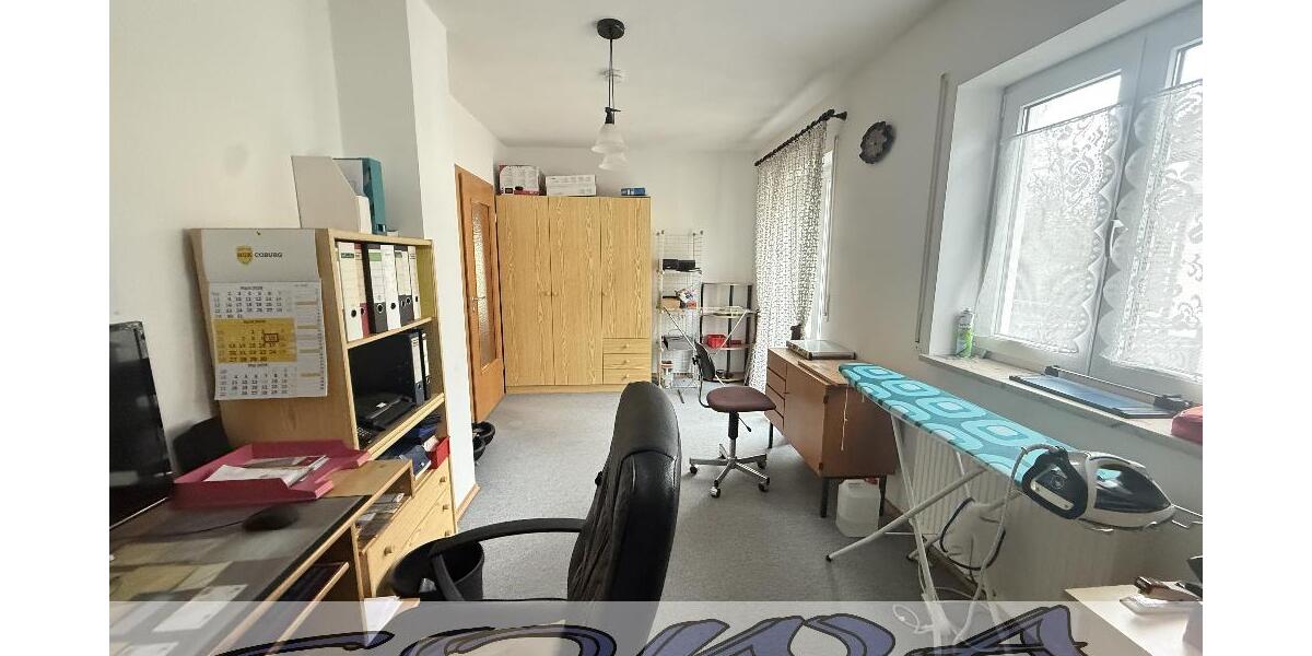 Haus mit Keller und Garage - Zentrumsnahe und ruhige Lage in Neuburg - Ein Objekt von Ihrem Immobilienpartner SOWA Immobilien und Finanzen - Burg Neuburg | Angebot:26383675