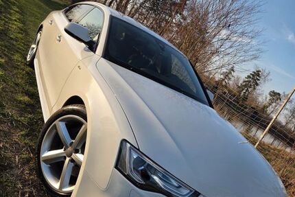 Audi A5 174.000 km 15.999 &euro; Neuburg an der Donau 86633