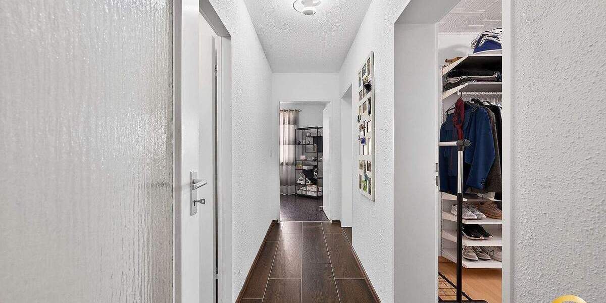 Etagenwohnung Ingolstadt Friedrichshofen-Hollerstauden - 5 Zimmer, 108 m&sup2;, 349.000&euro; | Angebot:25775987