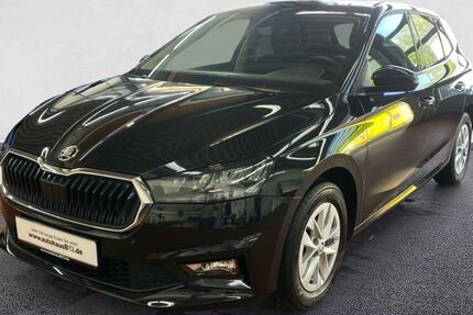Skoda Fabia 21.700 km 15.190 &euro; Karlskron-Brautlach 85123