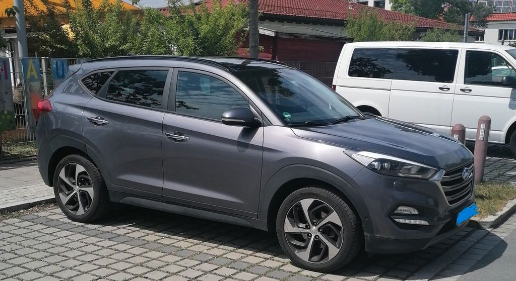 Hyundai TUCSON 175.000 km 15.800 &euro; Rohrbach 85296