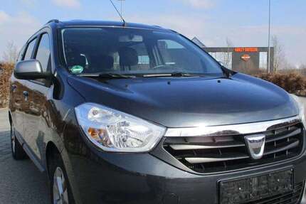 Dacia Lodgy 87.500 km 7.490 &euro; Ingolstadt 85055