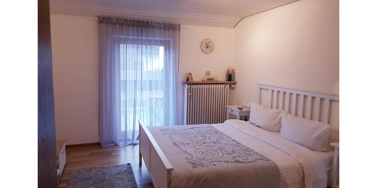 Einfamilienhaus Wettstetten - 10 Zimmer, 245 m&sup2;, 915.000&euro; | Angebot:26305290