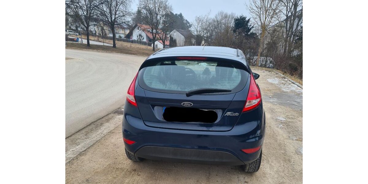 Ford Fiesta 148.200 km 2.250 &euro; Mainburg 84048