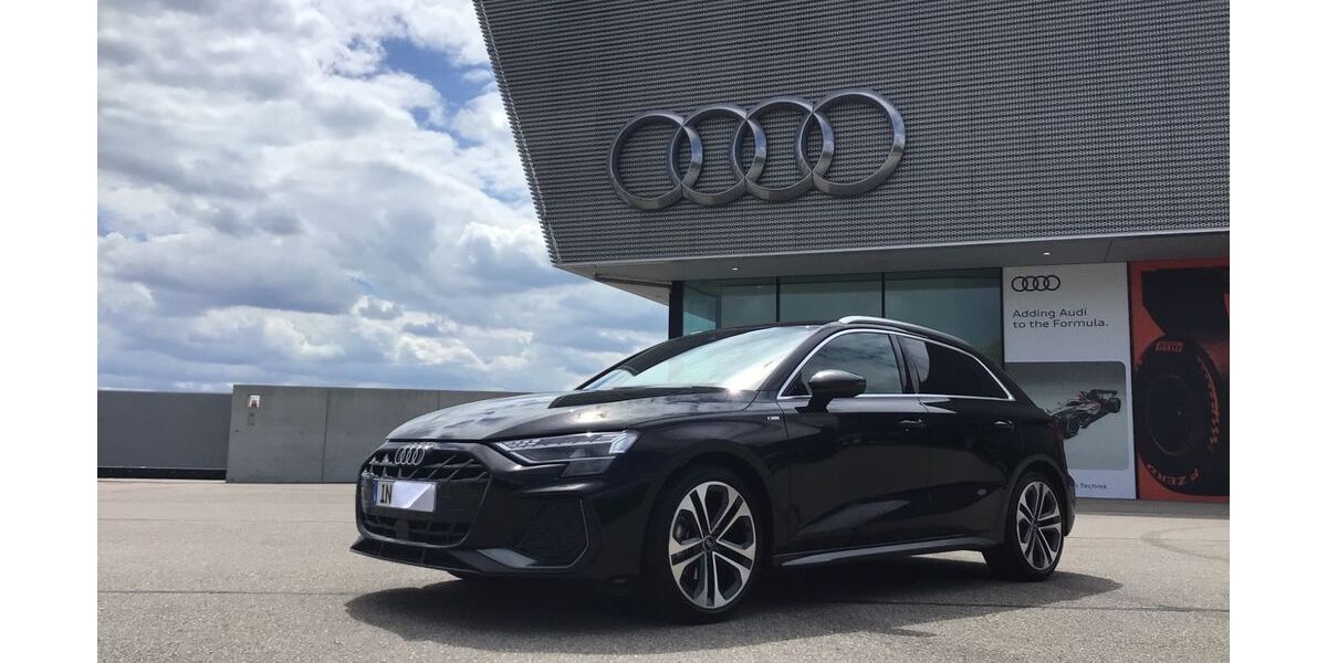 Audi A3 12.500 km 35.900 &euro; Ingolstadt 85051