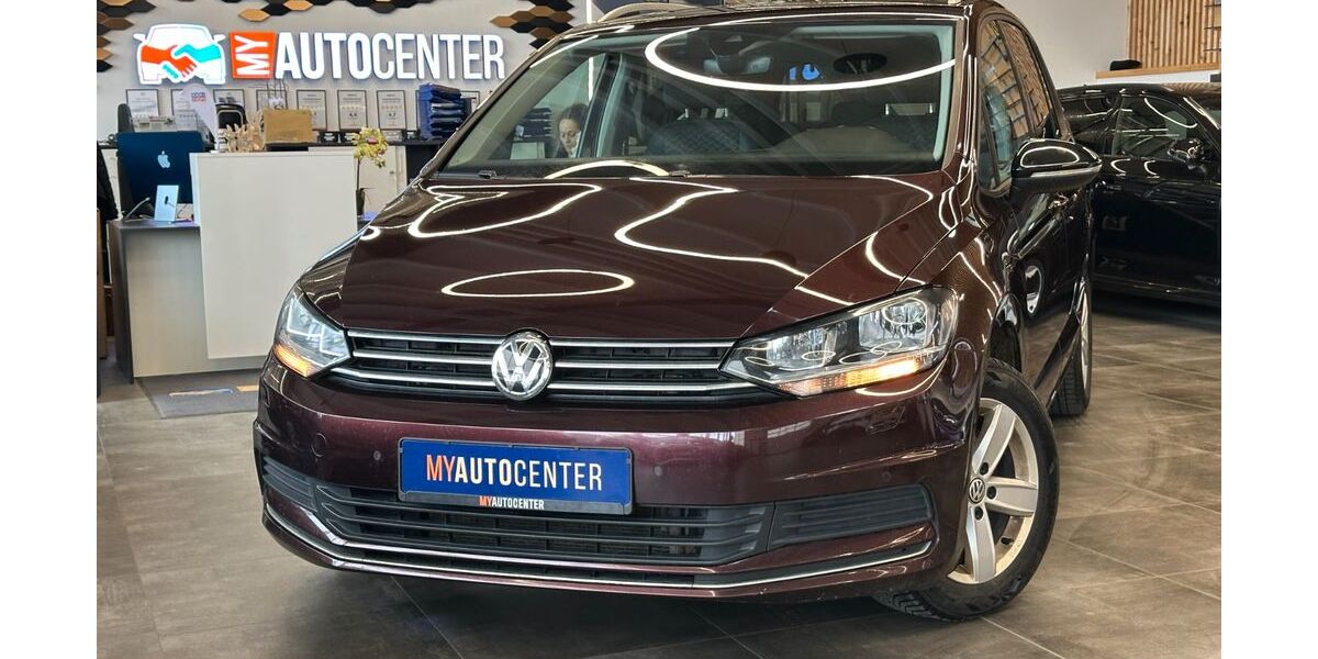 VW Touran 206.045 km 13.490 &euro; Pfaffenhofen 85276