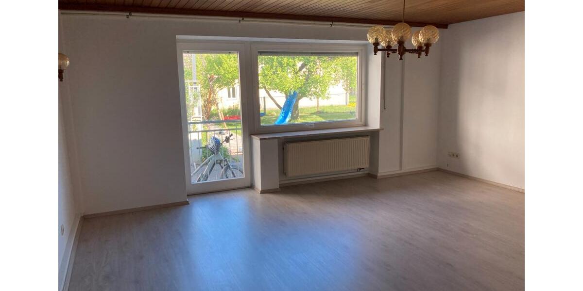 Doppelhaushälfte Karlskron - 2.5 Zimmer, 75 m&sup2;, 650&euro; | Angebot:26628088