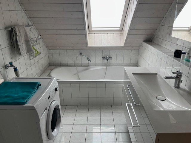Dachgeschoßwohnung Ingolstadt Münchener Straße - 2.5 Zimmer, 25 m&sup2;, 510&euro; | Angebot:26704317