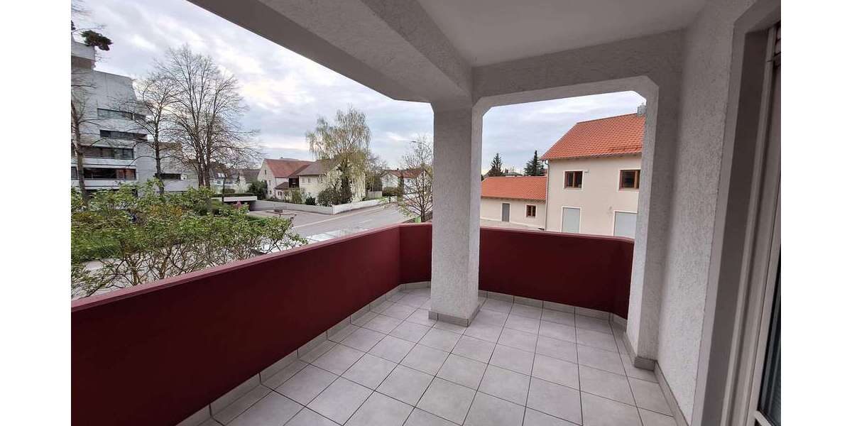 Etagenwohnung Ingolstadt Friedrichshofen-Hollerstauden - 3 Zimmer, 92 m&sup2;, 990&euro; | Angebot:26643705