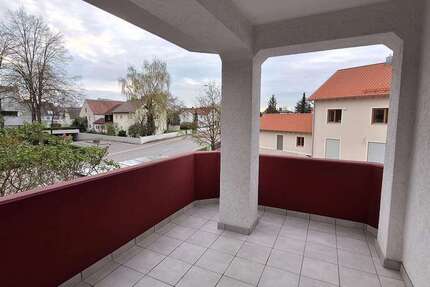 Wohnung Ingolstadt Friedrichshofen-Hollerstauden - 3 Zimmer, 92 m&sup2;, 990&euro; | Angebot:26643705