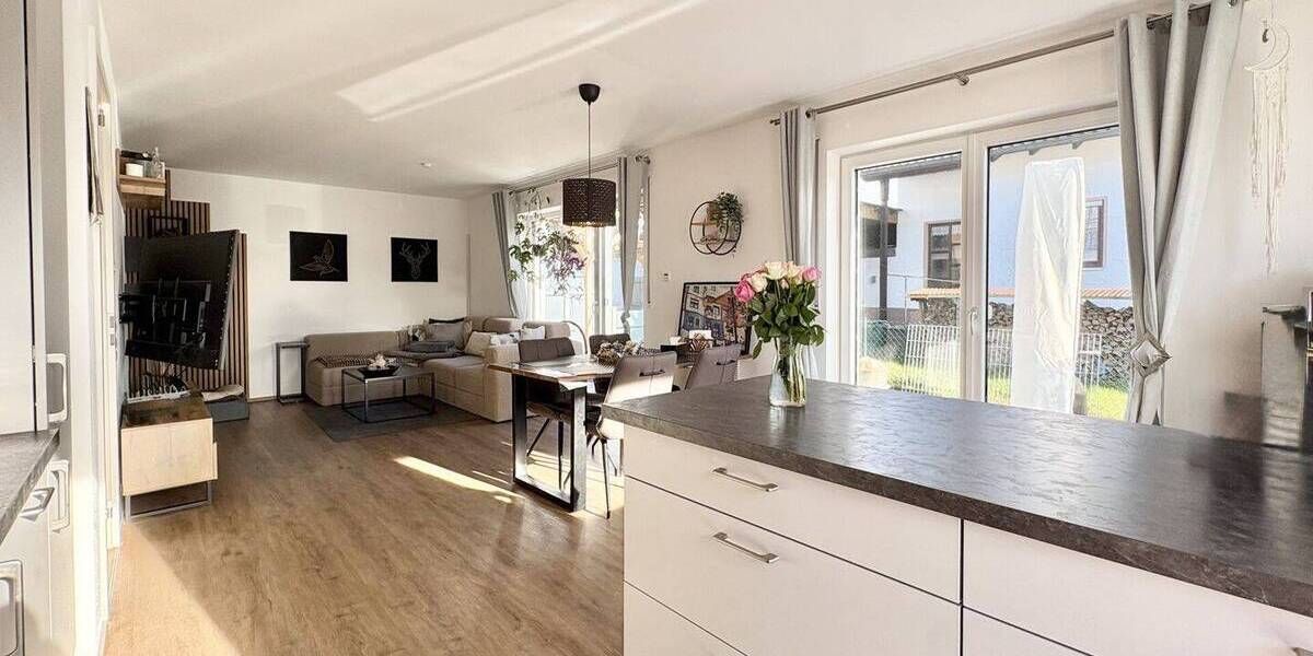 Etagenwohnung Baar-Ebenhausen Baar - 2 Zimmer, 64 m&sup2;, 275.000&euro; | Angebot:26244890