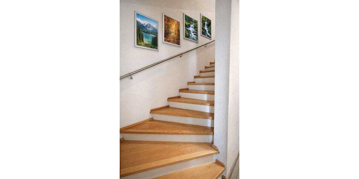 Doppelhaushälfte Ingolstadt Friedrichshofen-Hollerstauden - 5 Zimmer, 135 m&sup2;, 2.250&euro; | Angebot:26102316