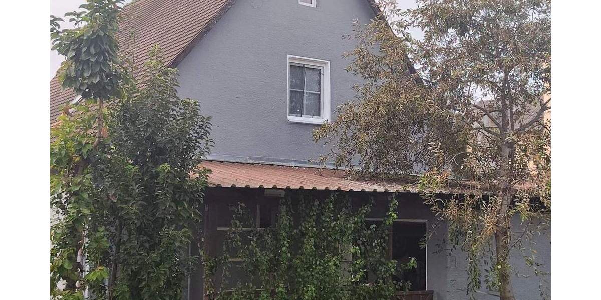 Einfamilienhaus Aiglsbach - 7 Zimmer, 148 m&sup2;, 425.000&euro; | Angebot:25690961